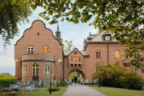 Engsholms Slott - Adults Only, Mörkö